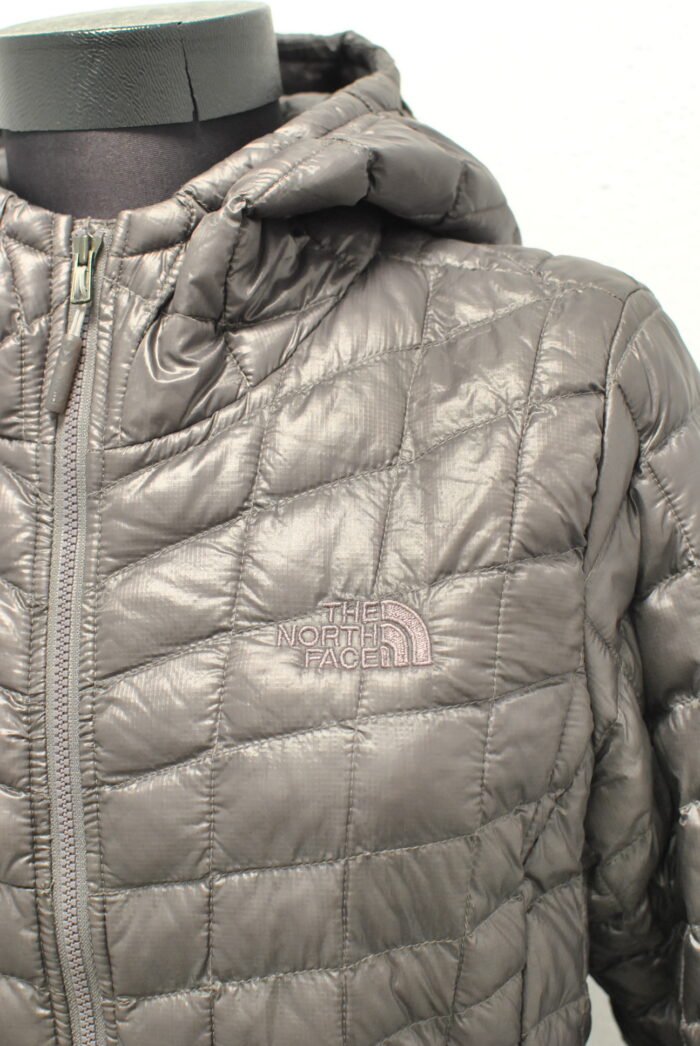 The North Face geaca cu gluga pentru femei marimea M - imagine 2