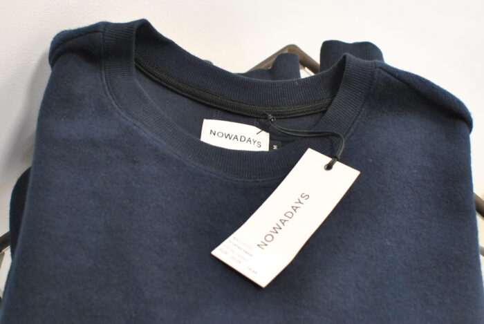 Nowadays bluza pufoasa de barbati marimea M - imagine 7
