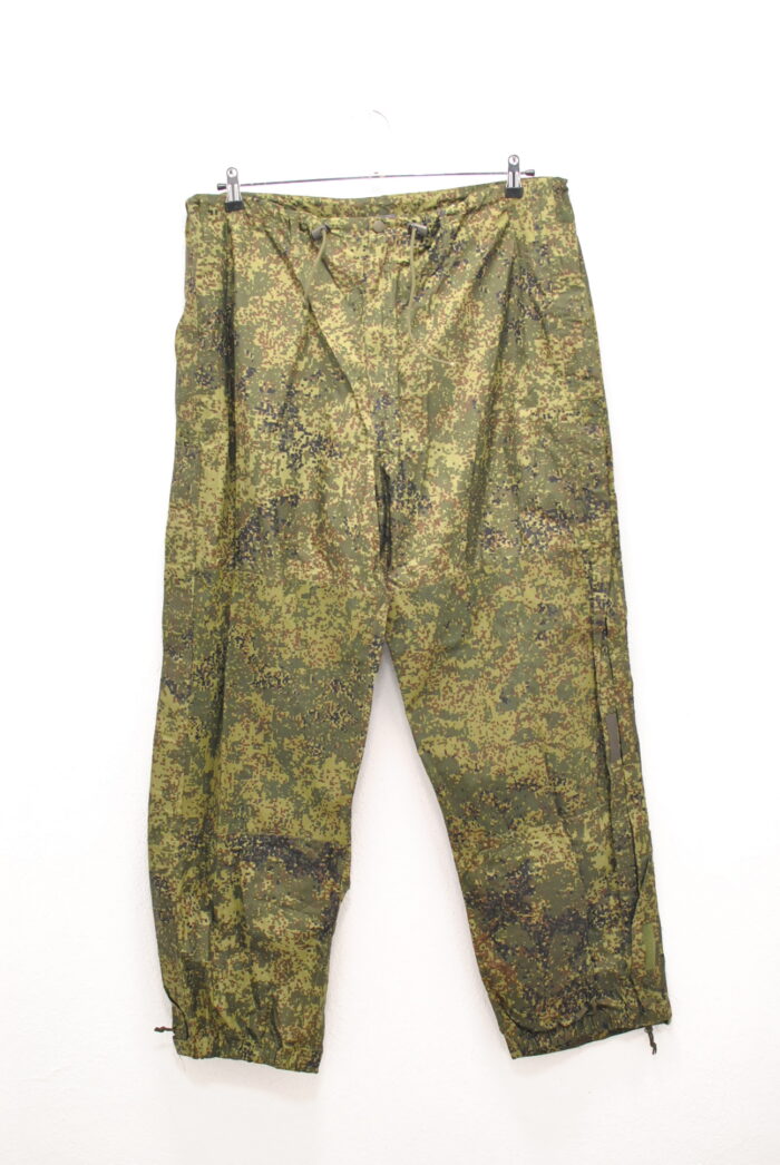Pantalon impermeabil suprapants imprimeu comando pentru pescari/vanatori marimea L - imagine 5