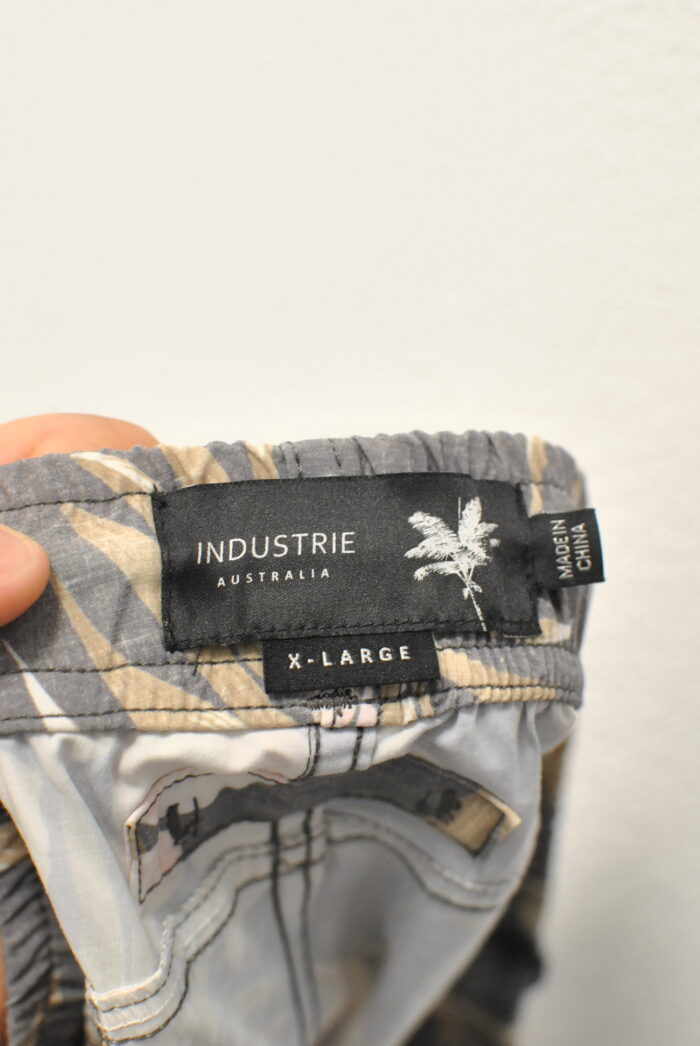 Industrie Australia pantalon scurt marimea XL - imagine 6