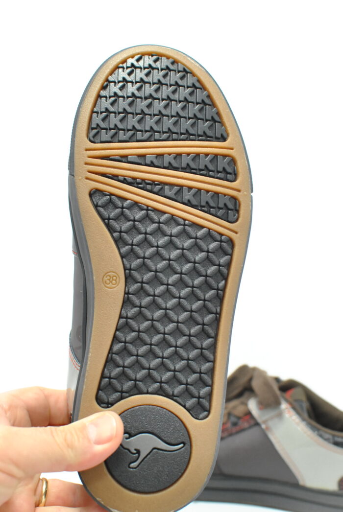 Kangaroos adidasi de baieti marimea 38 - imagine 5