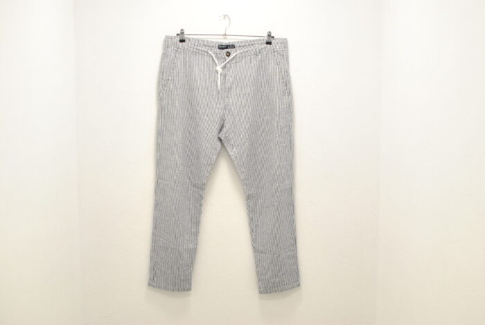 Terranova pantalon de in marimea 36 - imagine 3