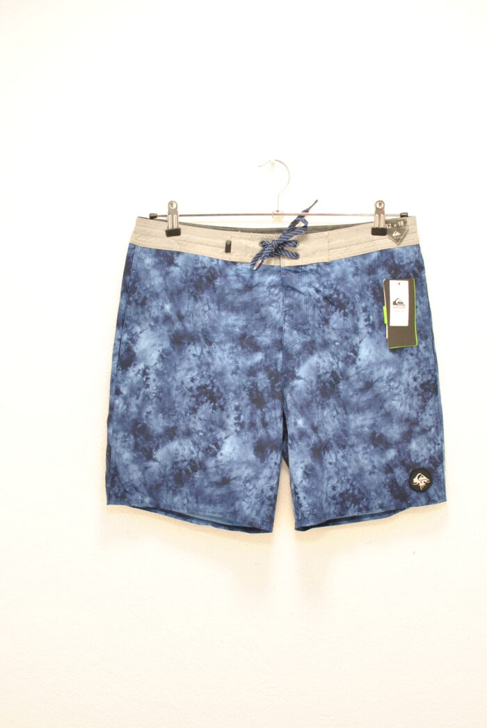 Qucksilver Beach short pantalon scurt de barbati marimea 32 - imagine 1