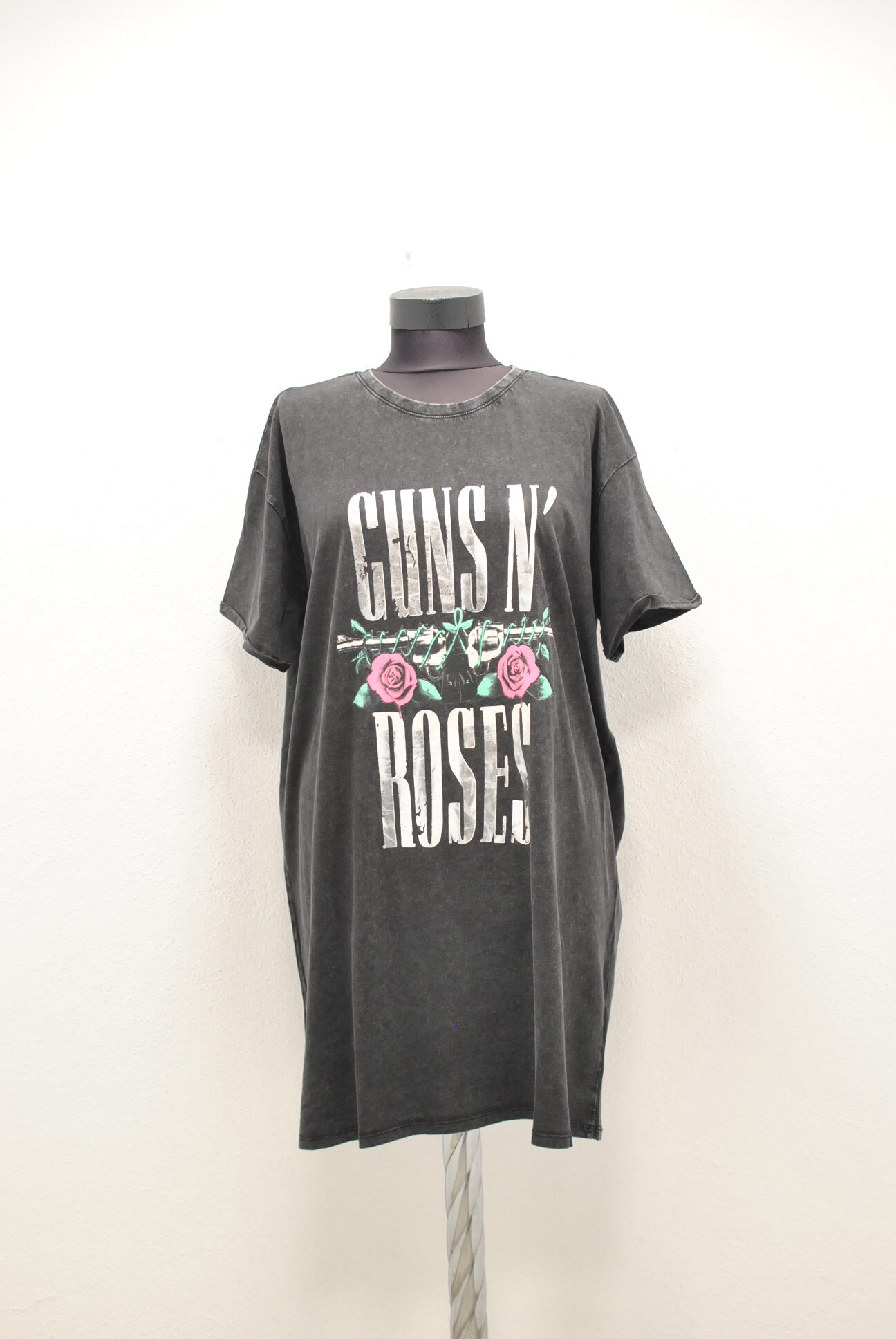 DSC_0456 Rochie de bumbac subtire cu imprimeu Guns N'roses - imagine 1