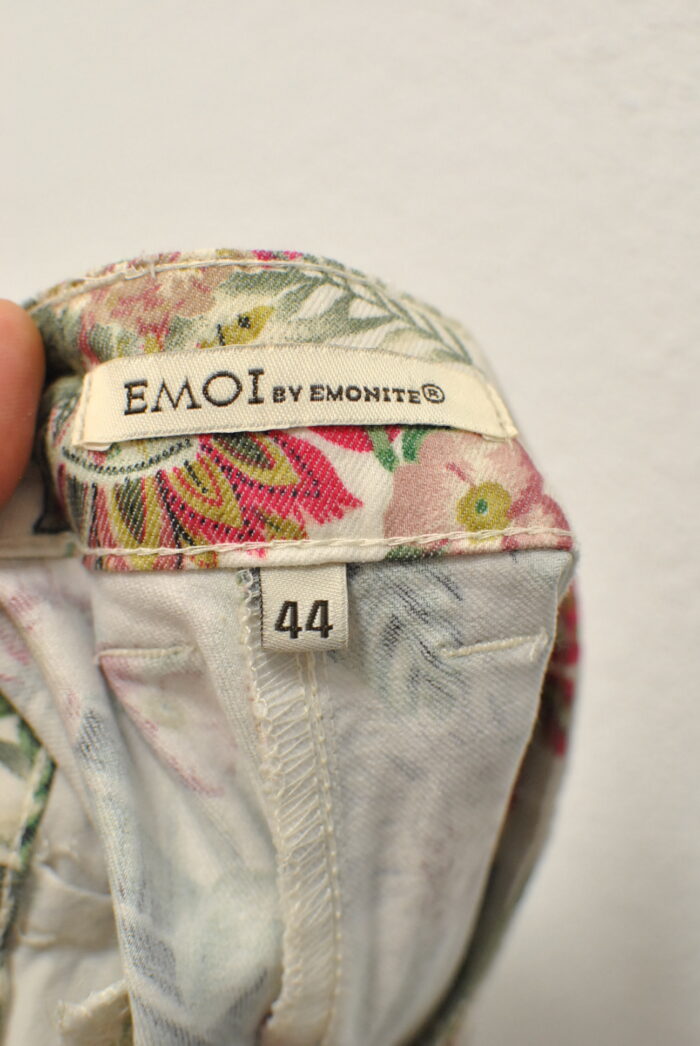 Emoi pantalon scurt din material elastic marimea 44 /XL - imagine 7