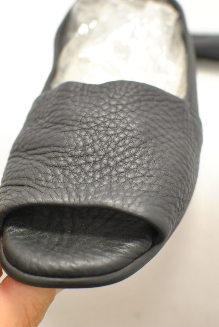 Pantofi decupati de piele cu toc jos marimea 37 - imagine 6