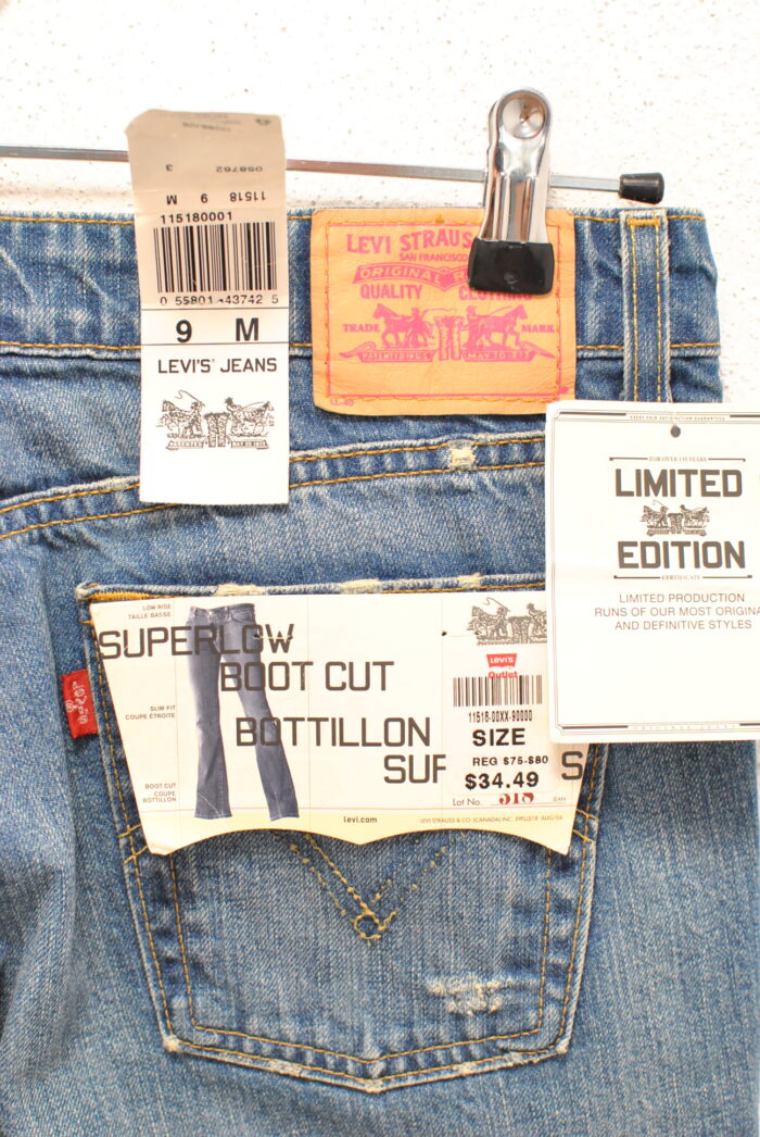 Levi Strauss Superlow Boot Cut editie limitata , blug de femei marimea 38 - imagine 2