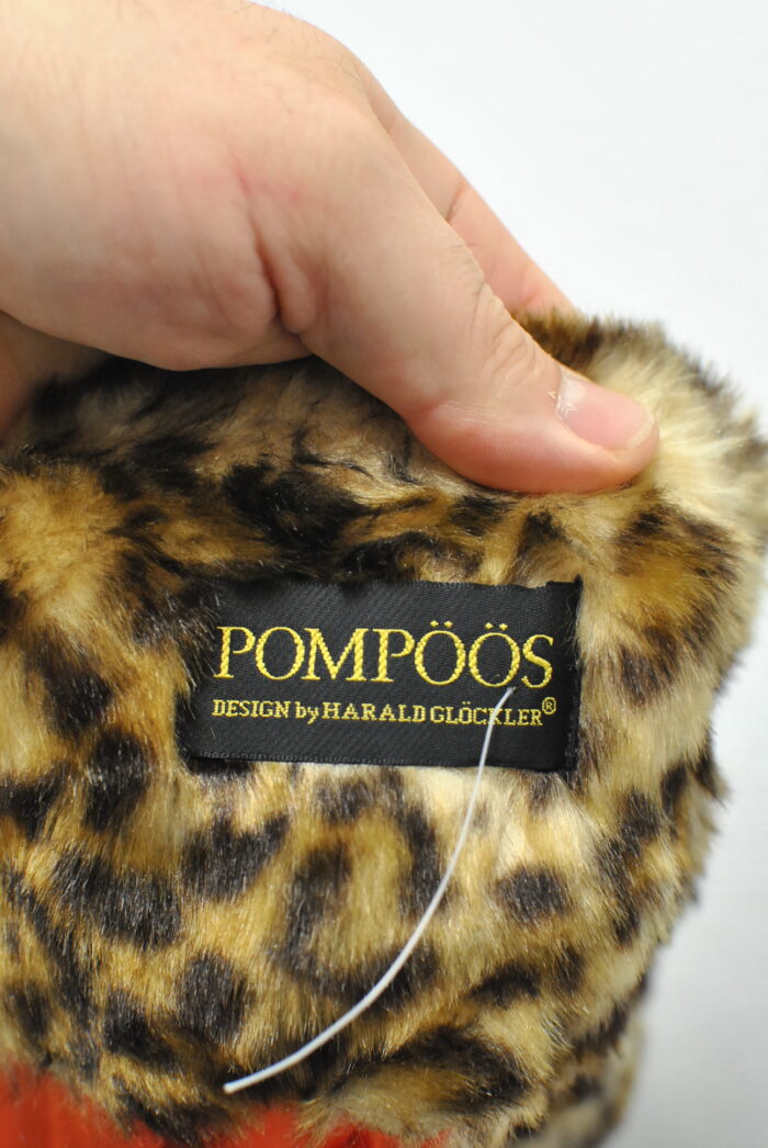 Pompoos haina blana (faux fur) animal prit , pentru  femei marimea M/L - imagine 2