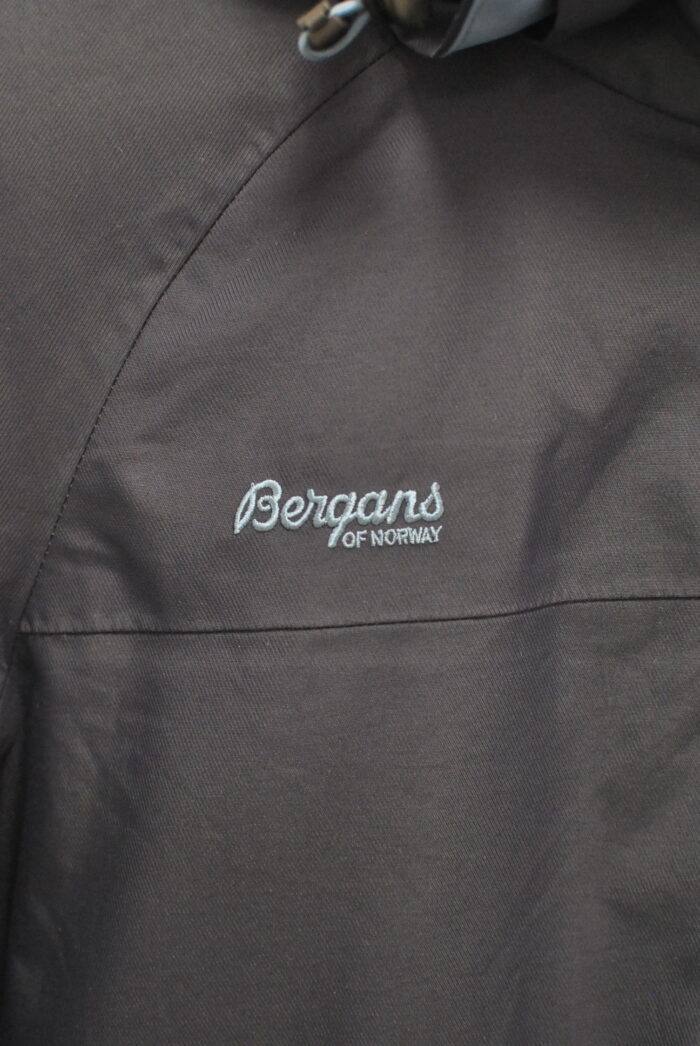 Bergans of Norway geaca putdor marimea 152 sau 12 ani - imagine 3