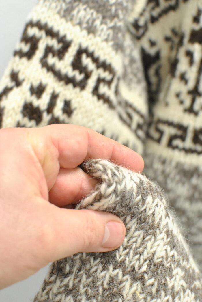L'Homme Moderne cardigan de lana Made in Nepal , pentru barbati marimea XL/XXL - imagine 5