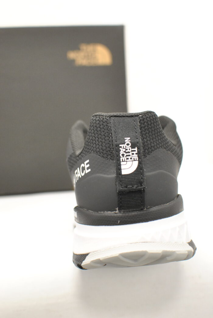 The North Face adidasi marimea 44  sau 28.5 cm - imagine 10