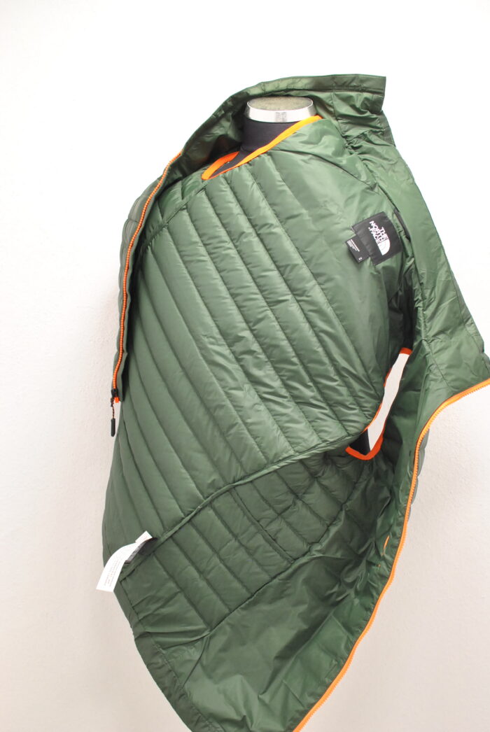 The North Face Bettaforca vesta  de puf (800) pentru barbati diverse marimi - imagine 3