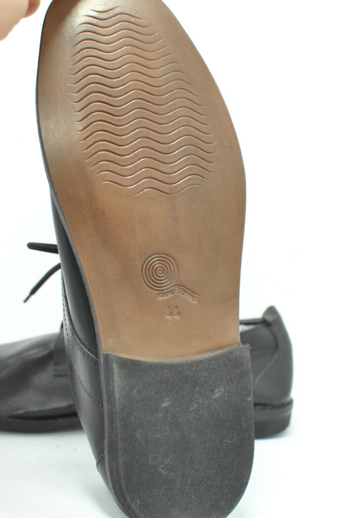 Pantofi de piele pentru barbati marimea 44 - imagine 4