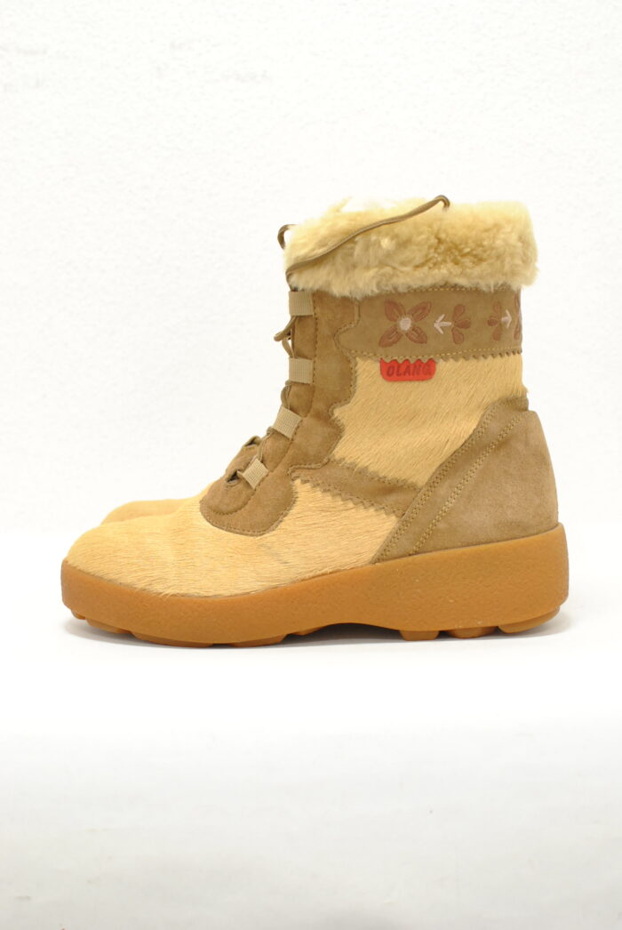 Olang ghete vintage de iarna , piele de vaca imlanite cu blana de miel , marimea 40 - imagine 1