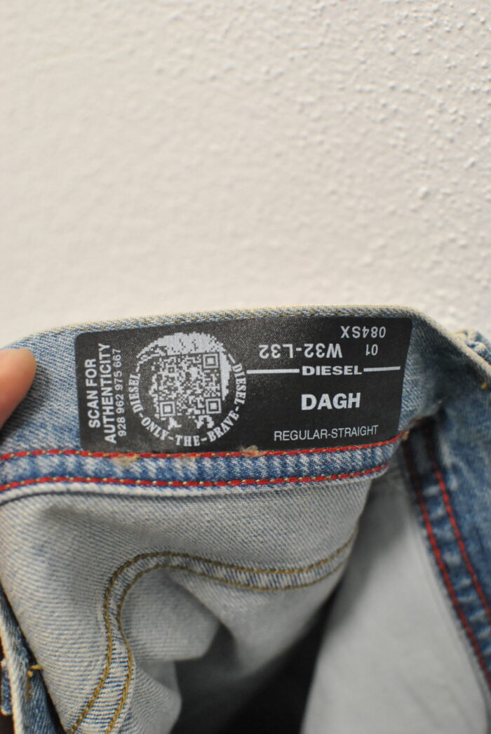 Diesel Dagh regular-straight , model foarte rar , blug de barbati marimea 32/34 - imagine 9