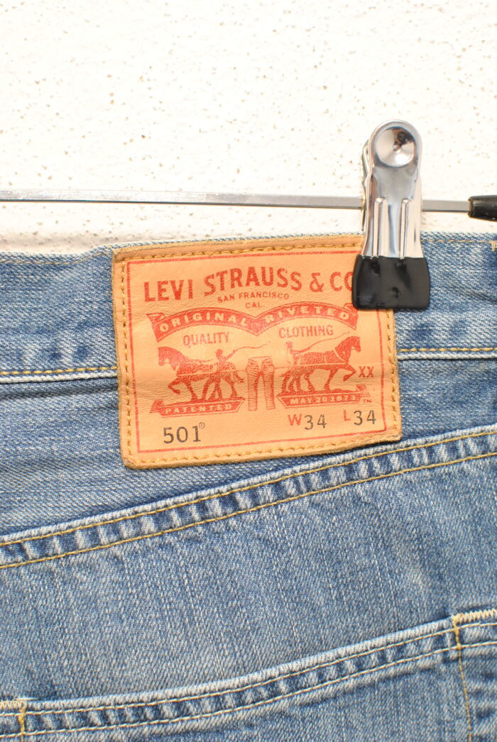 Levi Strauss 501 blug de barbati marimea 34/34 - imagine 2