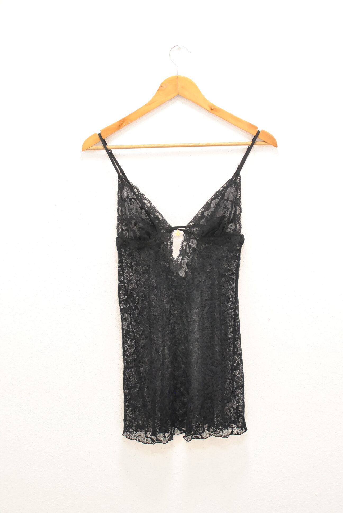 DSC_0229 Lascana maieu de corp din dantela marimea 36/S - imagine 1