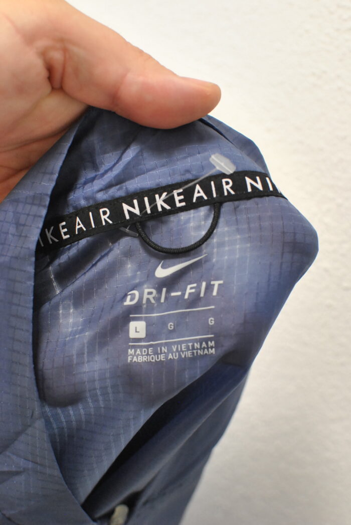 Nike Air geaca de alergat pentru femei marimea L - imagine 9