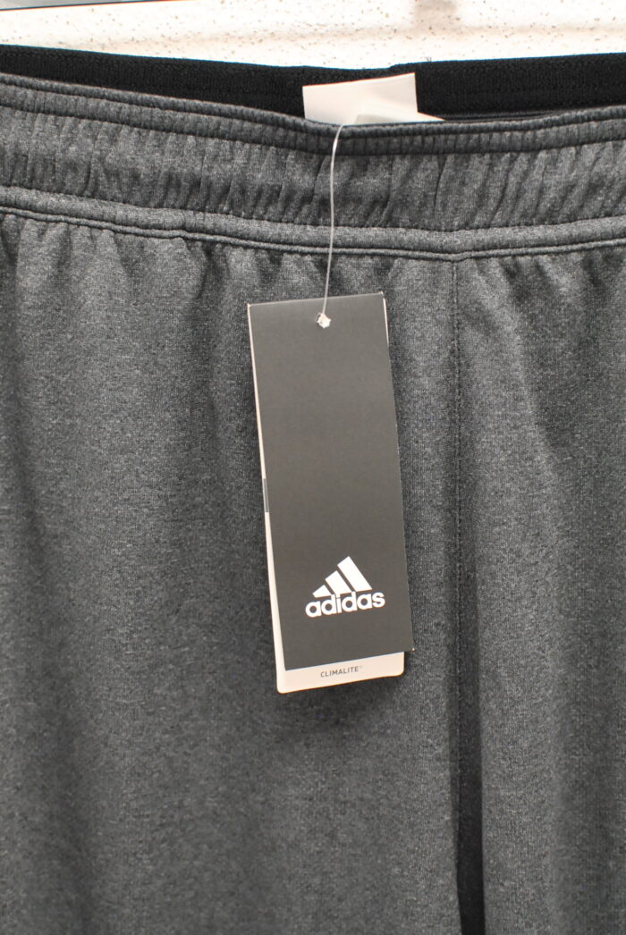 Adidas pantaloj scurt sport de barbati marimea M si XL - imagine 2