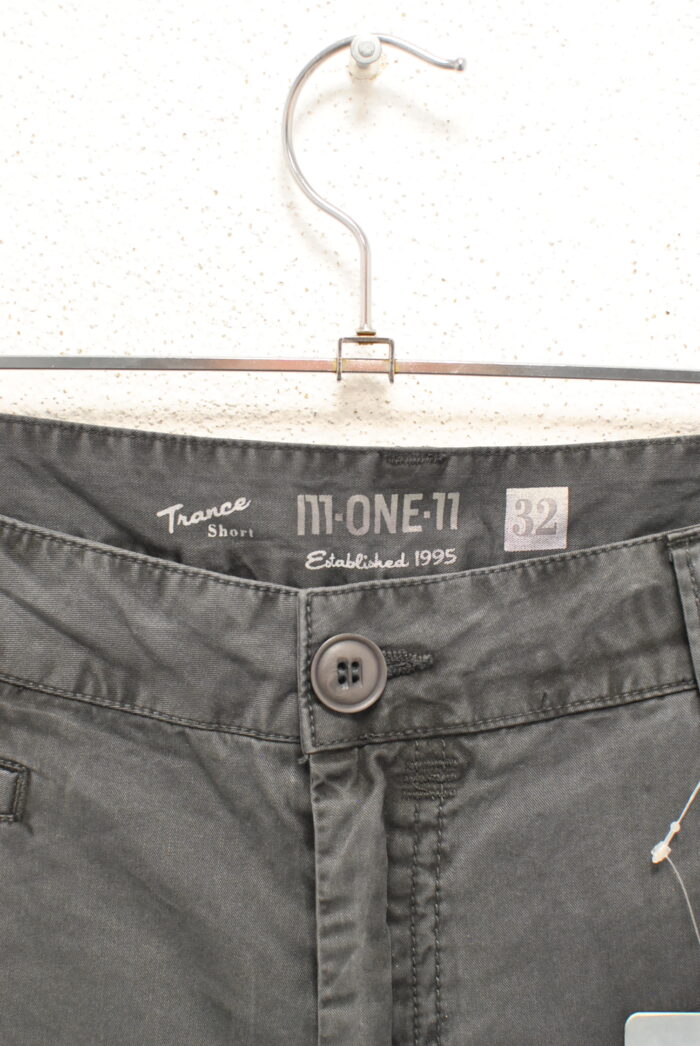 The Trance pantalon scurt model ofice , pentru barbati marimea 32 sau M - imagine 4