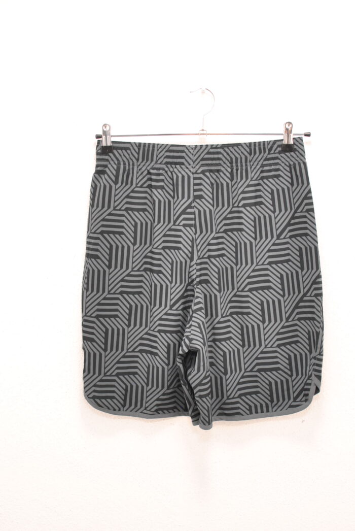 Under Armour pantalon scurt sport de barbati marimea M - imagine 3
