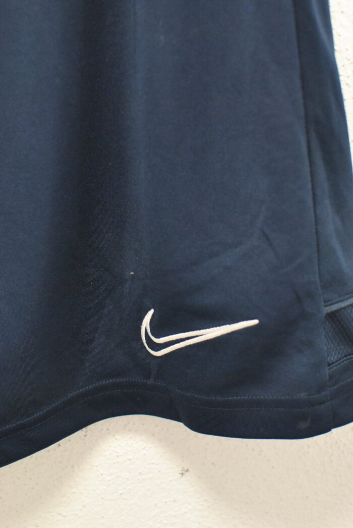 Nike pantalon scurt sport de barbati marimea XXL - imagine 3