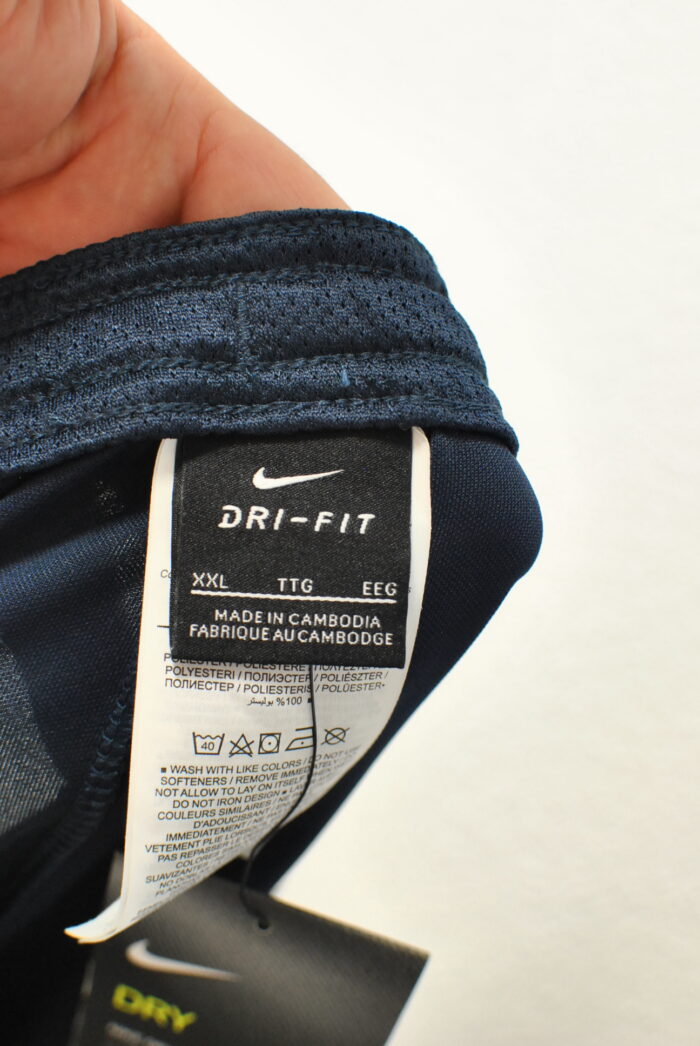 Nike pantalon scurt sport de barbati marimea XXL - imagine 5