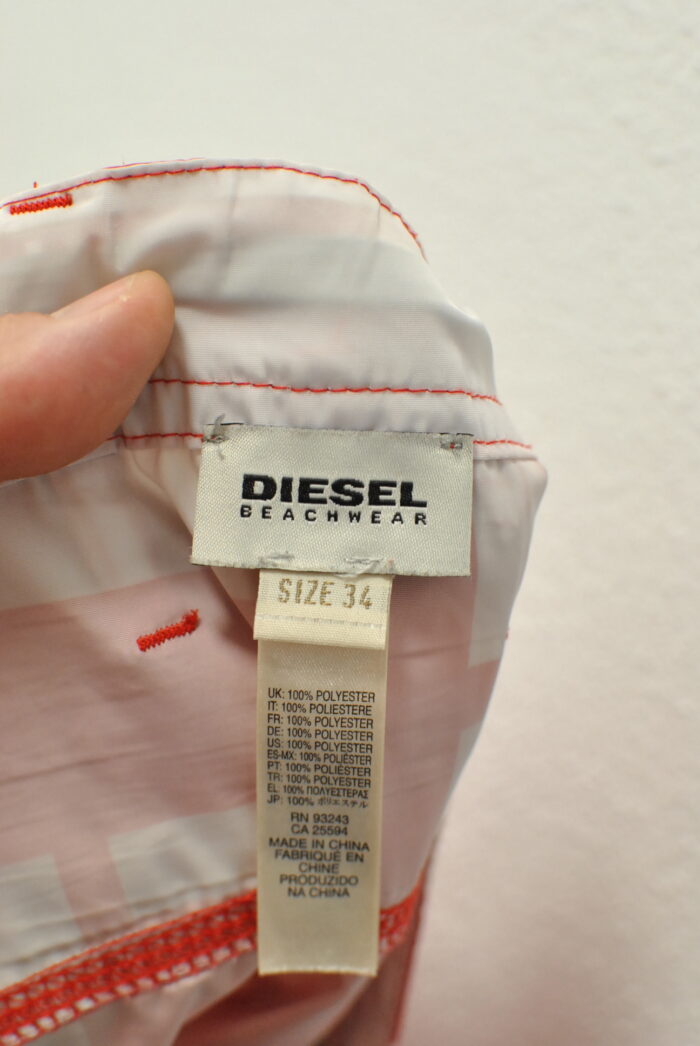 Diesel pantalon scurt de barbati marimea 34 - imagine 5