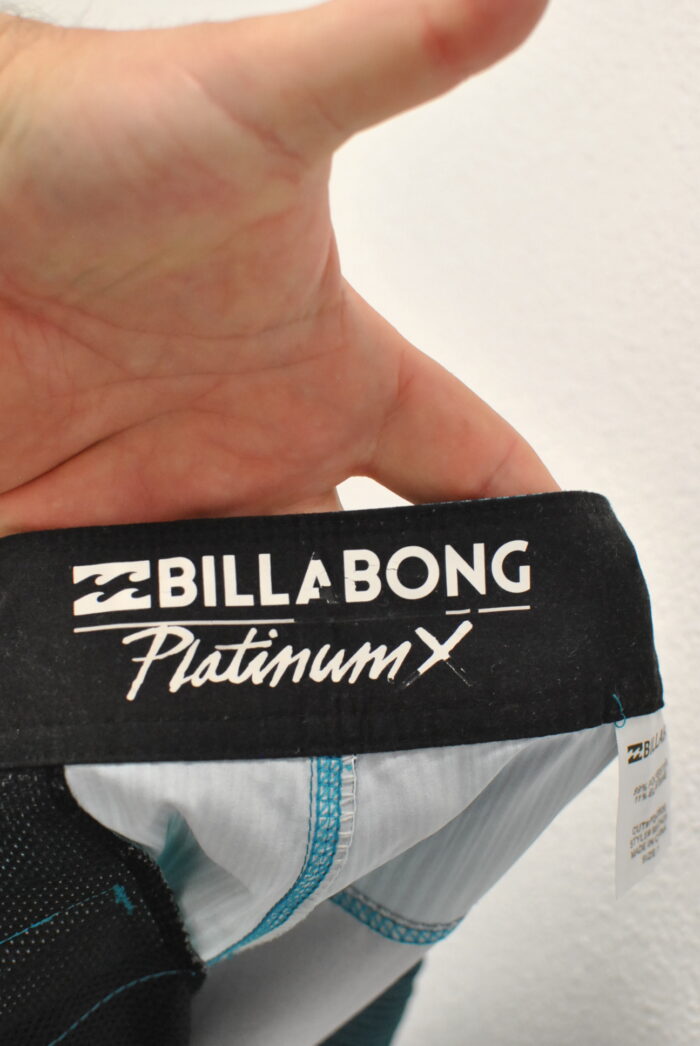 Billabong pantalon scurt de baie pentru barbati marimea 38 sau XL - imagine 4