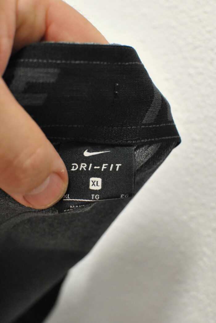 Nike pantalon scurt sport de barbati marimea XL - imagine 4