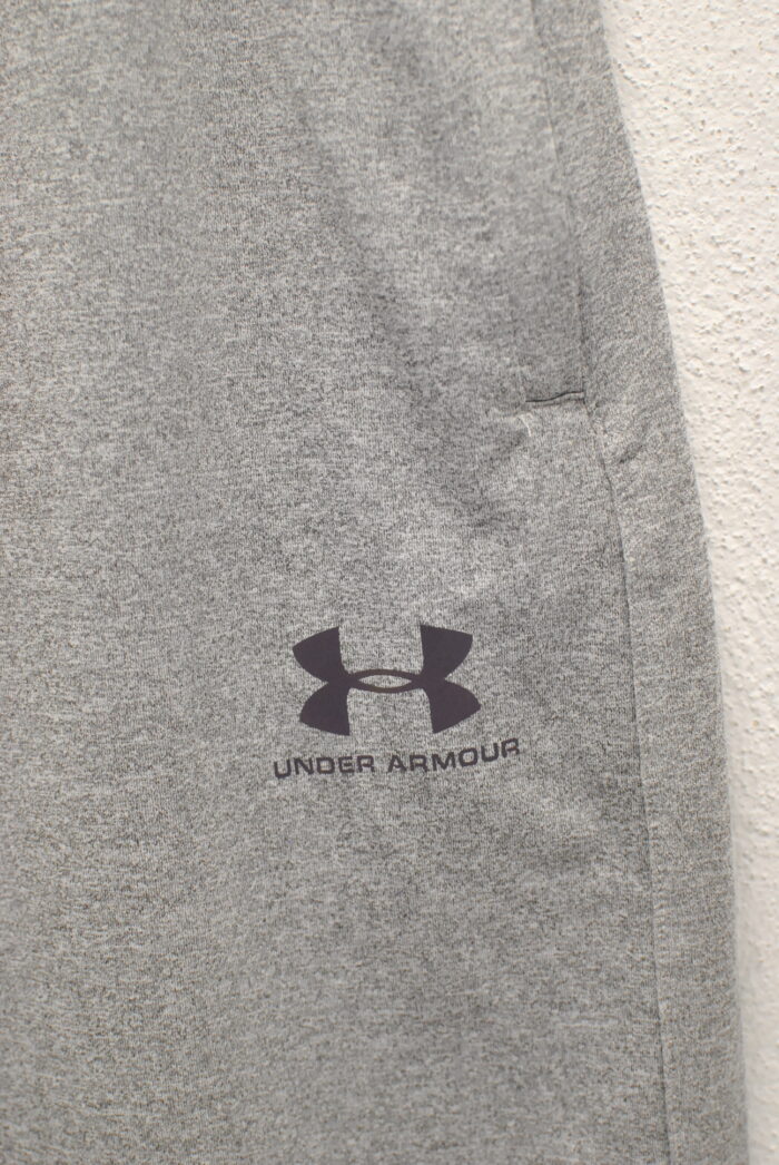 Under Armour pantalon scurt sport de barbati marimea XXL - imagine 4