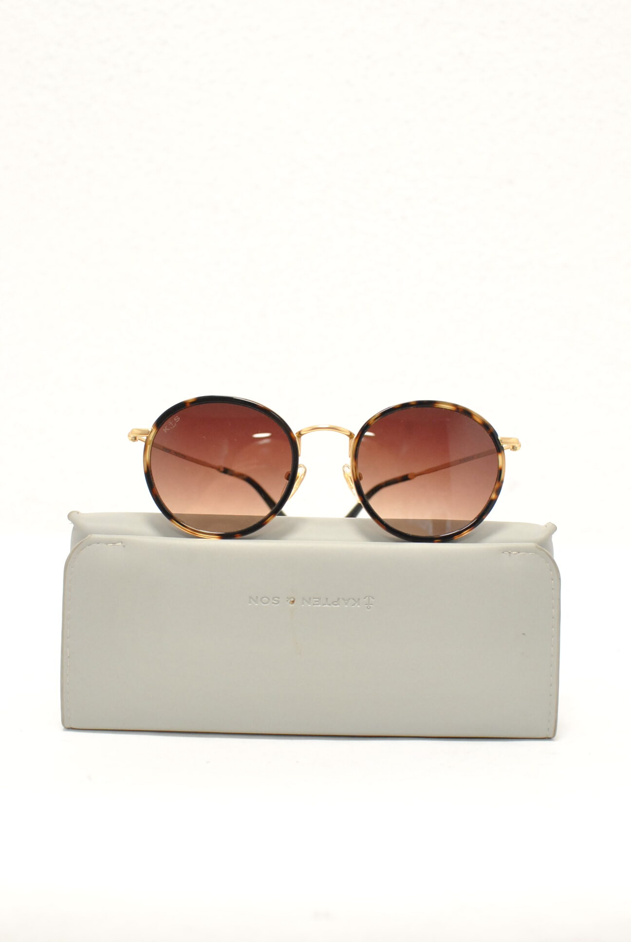 DSC_0003 Kapten & Son ochelari de soare model unisex - imagine 1