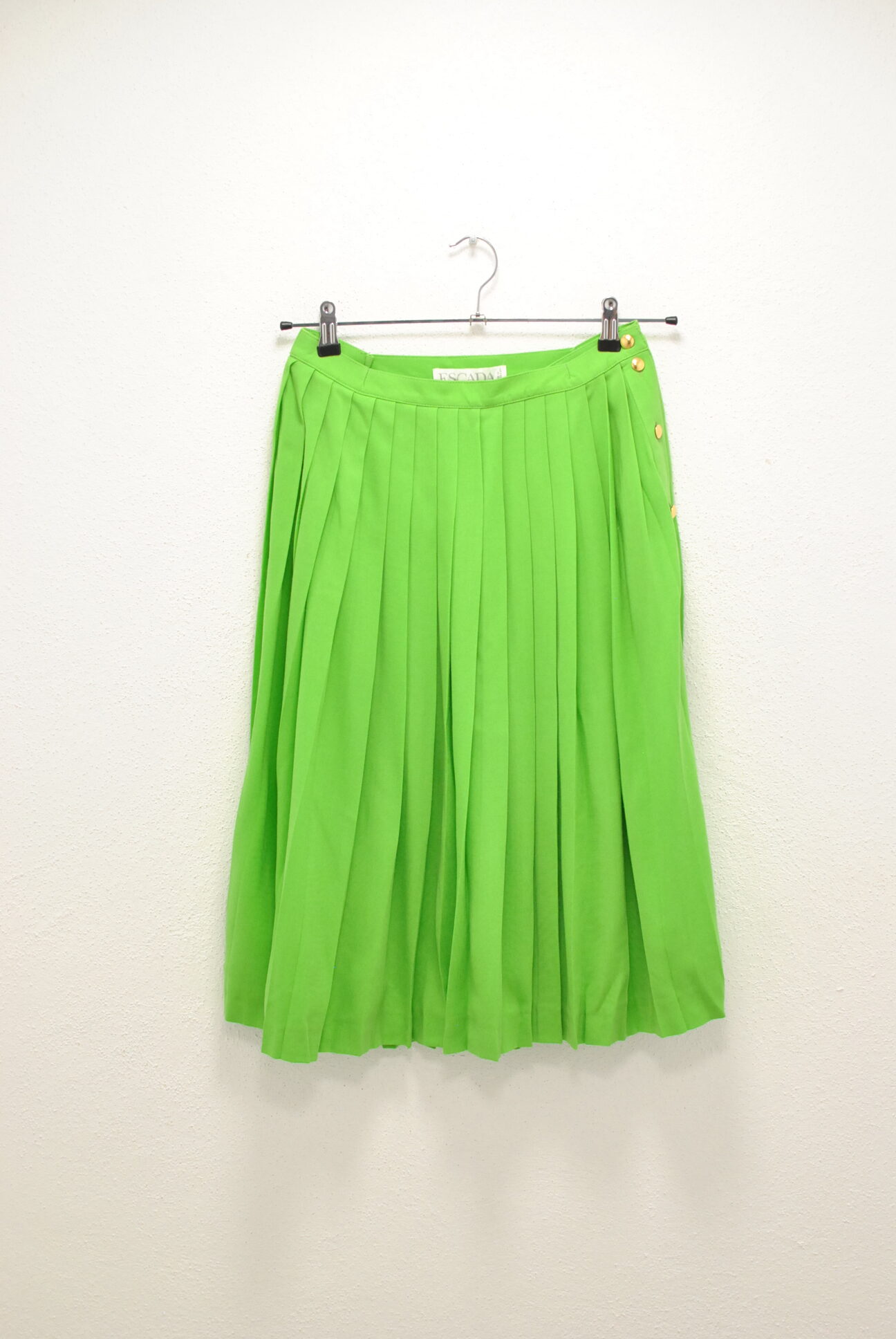 DSC_0096 Escada fusta vintage de lana , model plisat , marimea 42 sau L - imagine 1