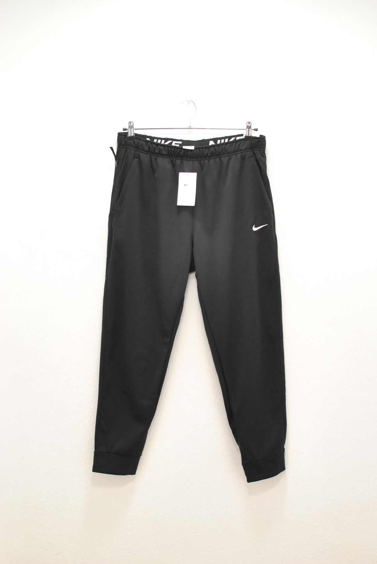 DSC_0011 Nike Therma Fit pantalon sport de barbati marimea XL - imagine 1