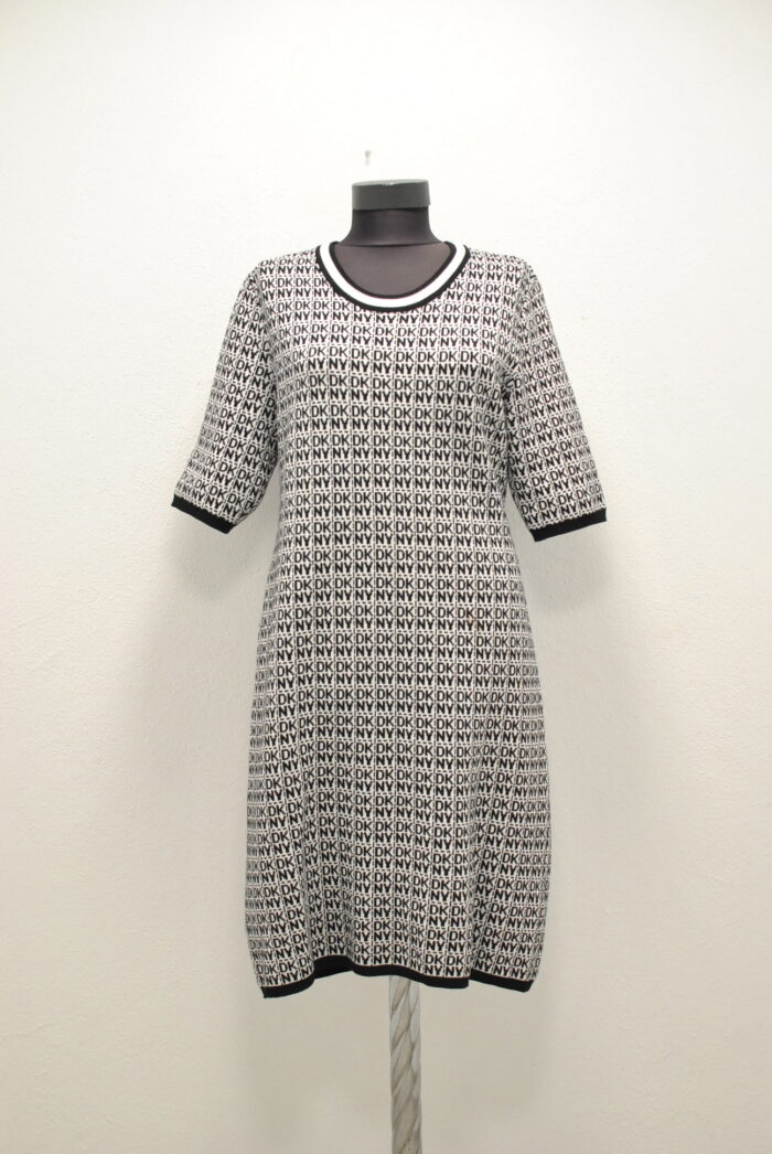DKNY rochie tricotata , cu logo , material mai gros de toamna/iarna marimea L/XL - imagine 1