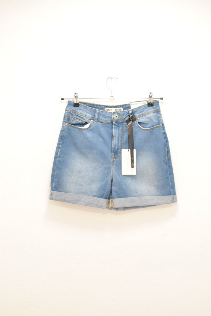 Paper + Stitch pantalon scurt de blugi elastici de femei marimea 30 sau M - imagine 1