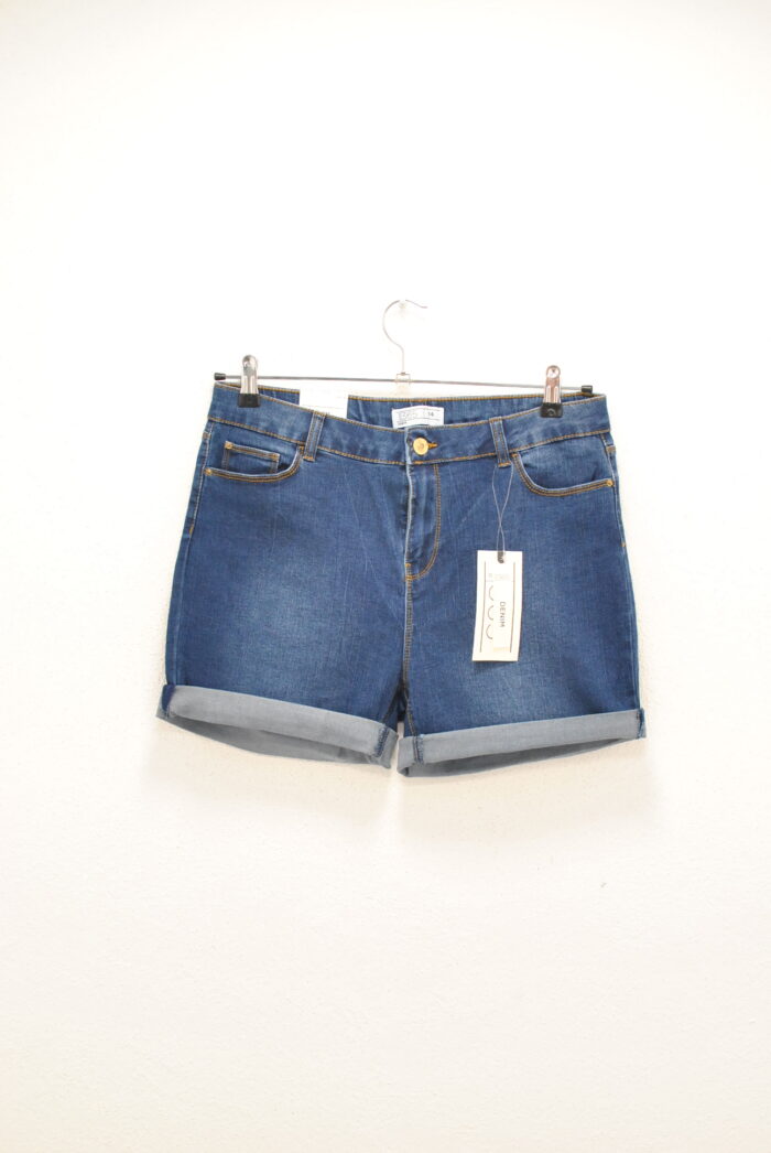 365 Denim pantaloni scurti de blugi pentru femei marimea 14 sau L - imagine 1