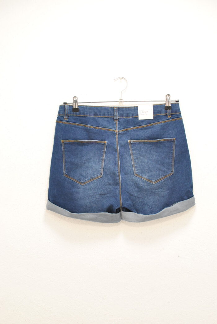 365 Denim pantaloni scurti de blugi pentru femei marimea 14 sau L - imagine 3