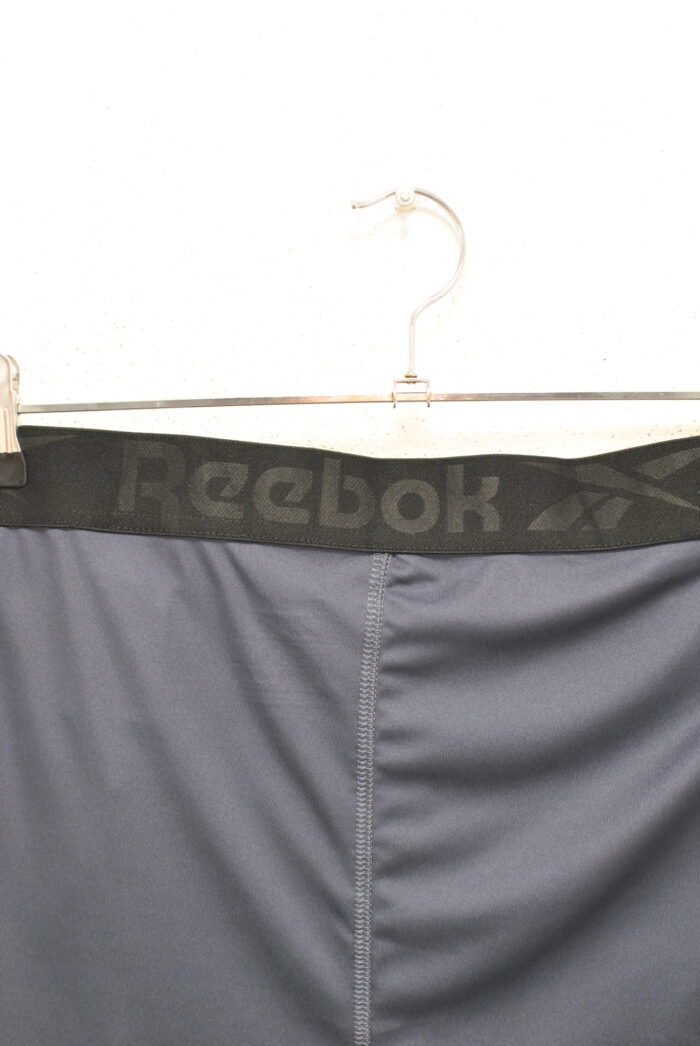 Reebok pantalon scurt sport de barbati marimea XL - imagine 3