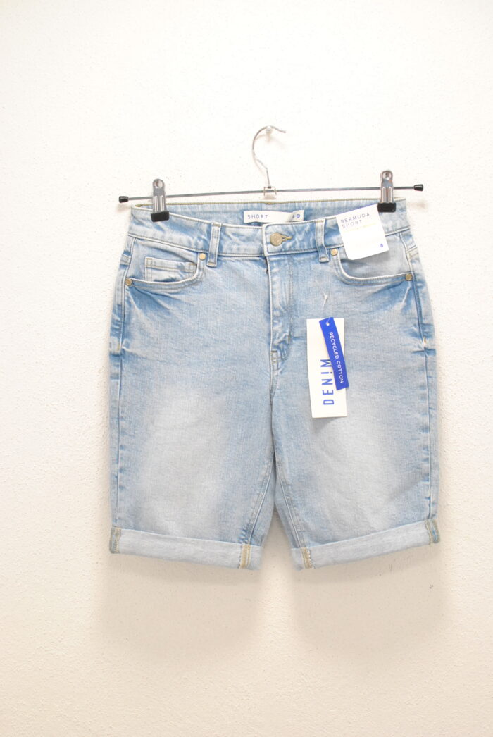 Bermuda Short pantalon scurt de blug elastic , pentru femei  , marimea S - imagine 1
