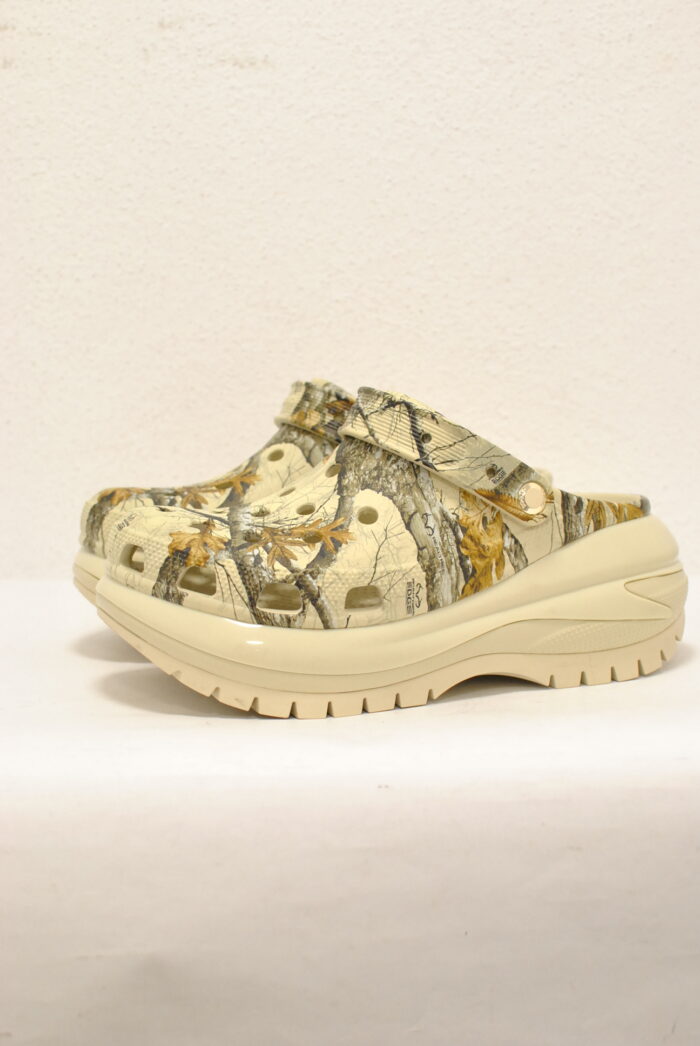 Crocs Mega Crush model unisex marimea W 10 / M 8 sau 27 cm - imagine 3