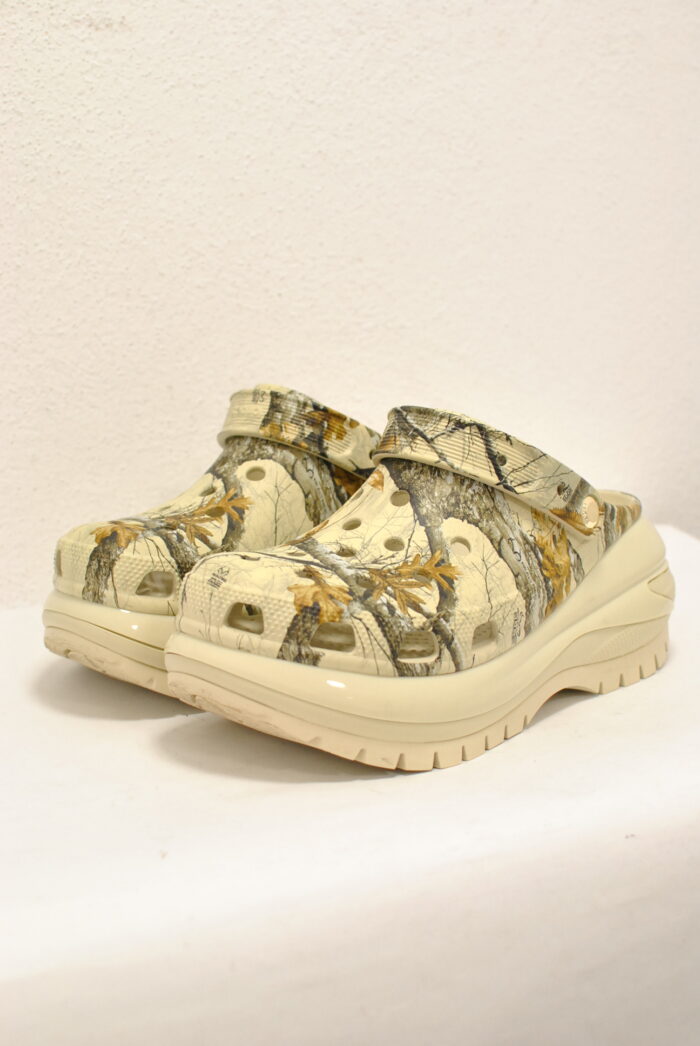 Crocs Mega Crush model unisex marimea W 10 / M 8 sau 27 cm - imagine 5