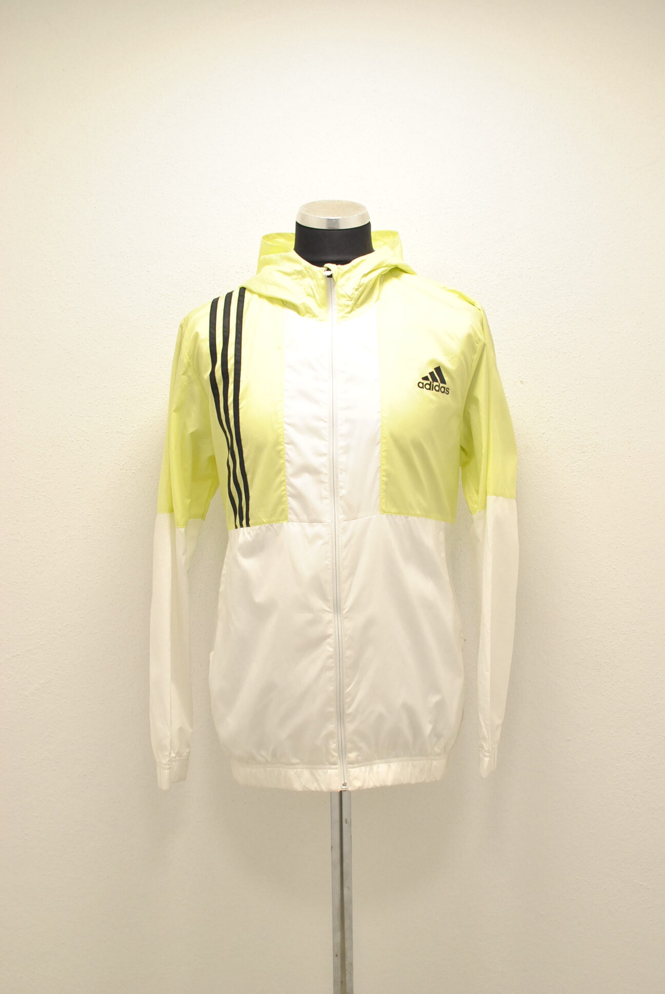 DSC_0672 Adidas geaca de fas cu gluga , marimea M/L - imagine 1