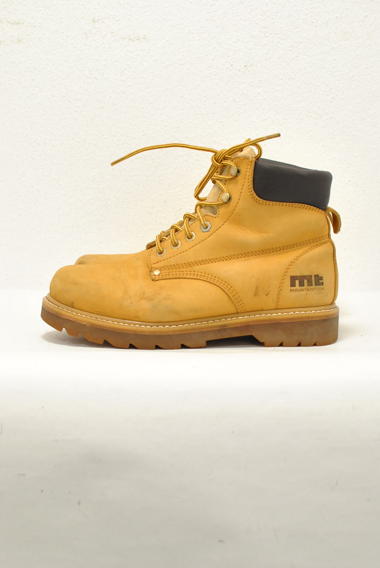 DSC_0189 Mountain Tech ghete de piele pentru barbati marimea 43 - imagine 1