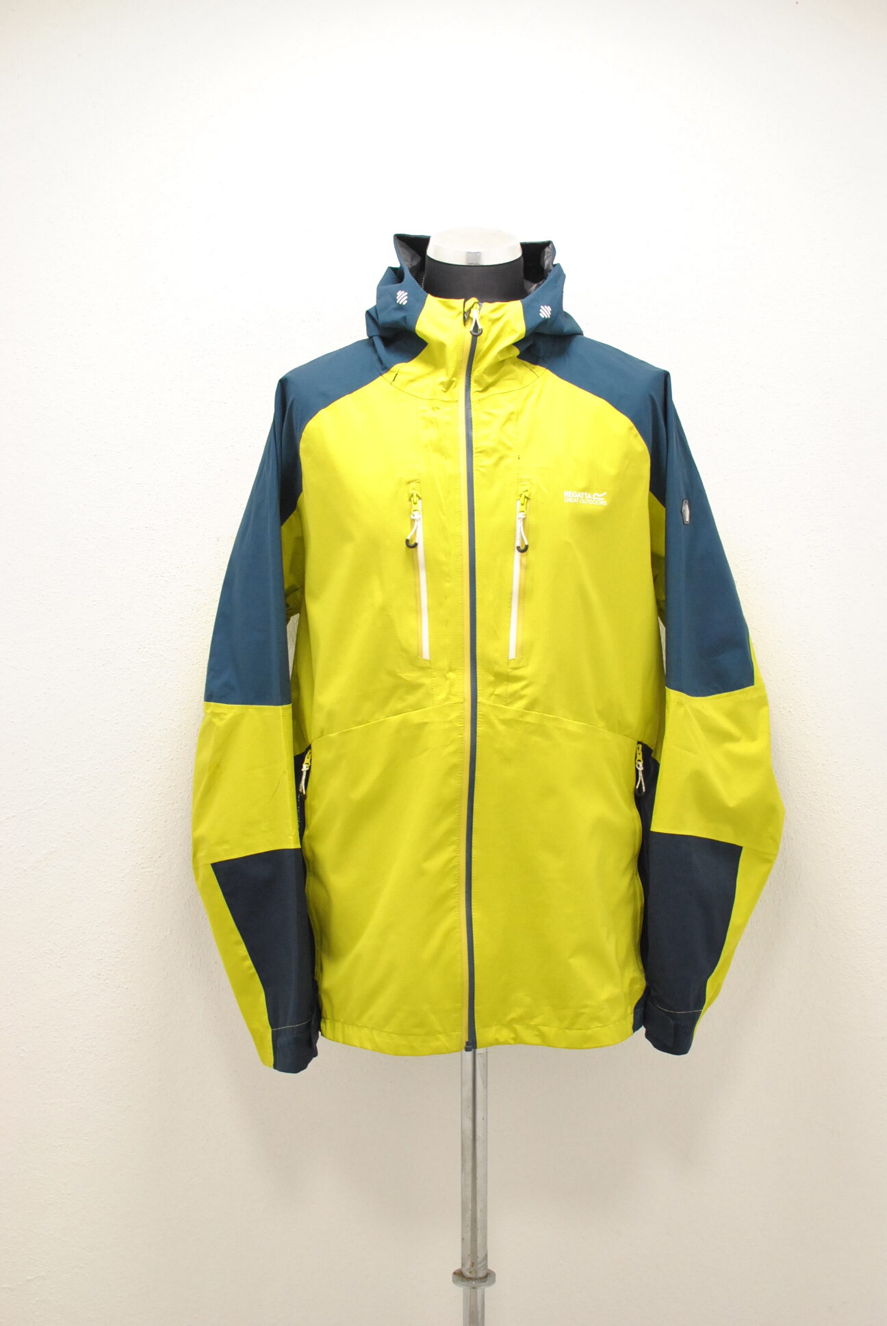 DSC_0252 Regatta geaca impermeabila de 15.000 , pentru barbati marimea XXL - imagine 1